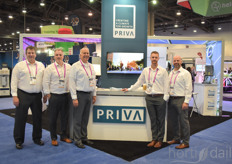 Priva was present at the show. These are the early birds - being there from the moment the doors opened, even on Thursday. 