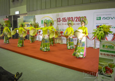 The HortEx 2019 kicked off with a tradition Vietnamese dance