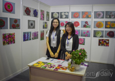 The ladies of Comptoir Paulinois, French breeder of flowers & bulbs.