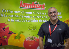 Richard de Quesada with Lambert, all the way from Canada to tell growers more about hydroponic growing & the Lambert solutions