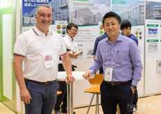 Xander van de Zande of DanDutch pictured with Nobuo Ishiguro of Inochio Agri