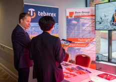 Ron van der Arend, Tebarex, talks to a visitor