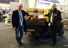 To the show, Peter Zethof and Jack van Batenburg of Shakti Cocos brought they're very own tuctuc. 