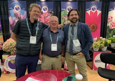 Dennis Hitzigrath, Dominik Neisser of Vivero Internacional México and Bart Heyes of Westhoff in front of the Vivero Internacional booth. 